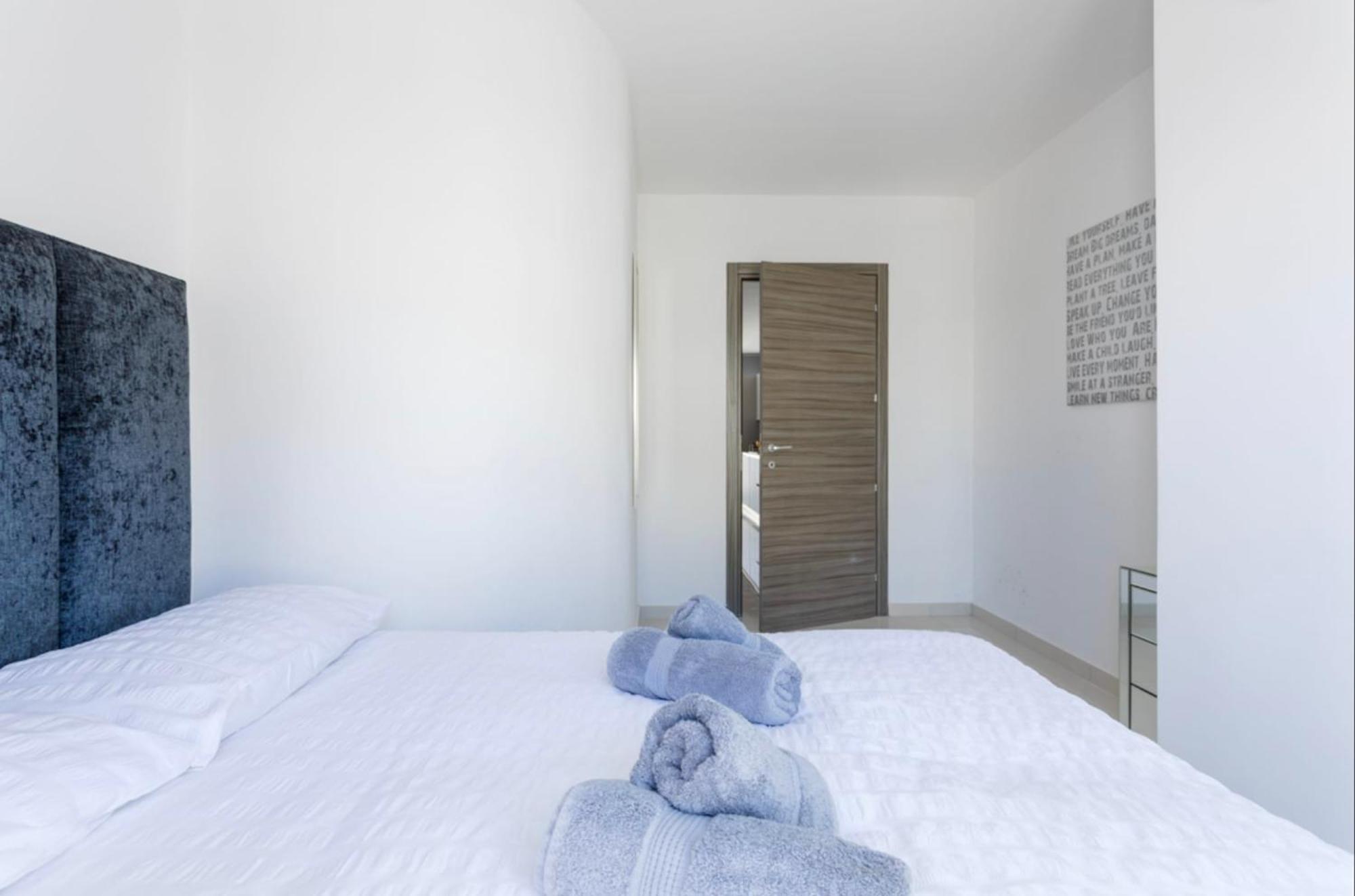 Saint Julian - Lovely Apartment With Terrace - Cityapartmentstay Saint Julian's Dış mekan fotoğraf