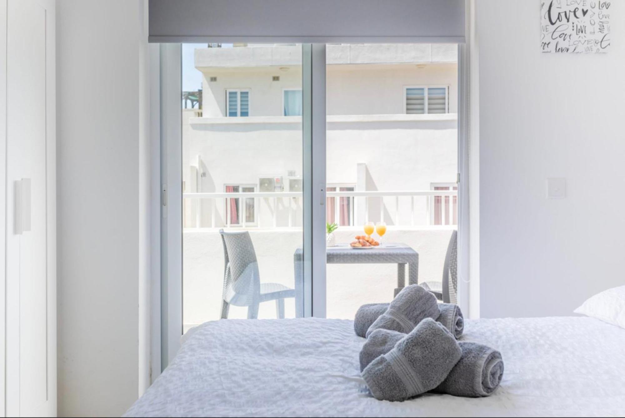 Saint Julian - Lovely Apartment With Terrace - Cityapartmentstay Saint Julian's Dış mekan fotoğraf